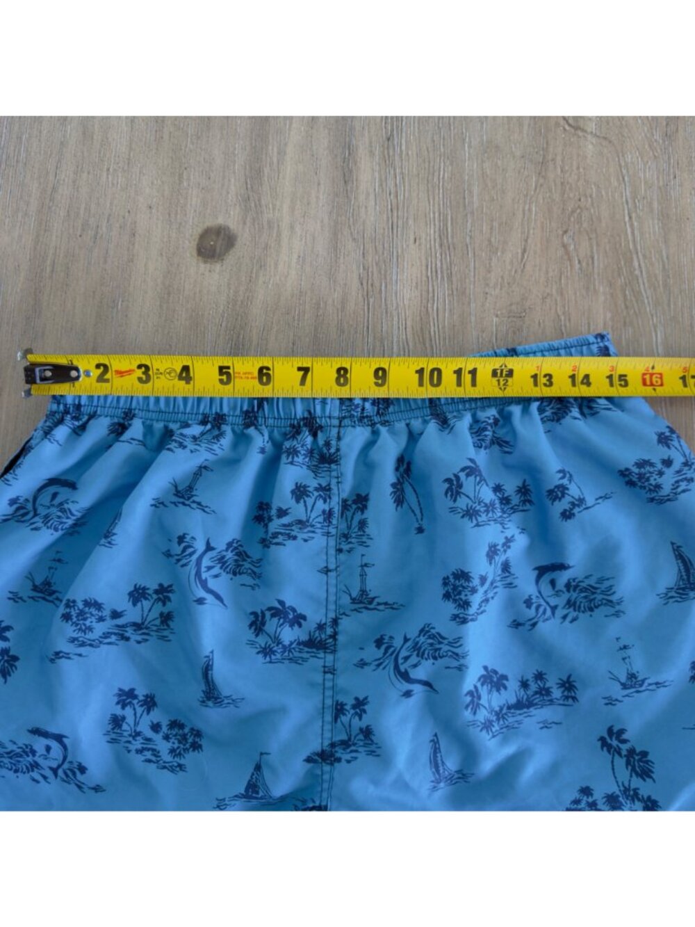 RS Island Inspired Resortwear Men Size L Swim Trunks Palm Trees Whales Blue - Picture 3 of 11